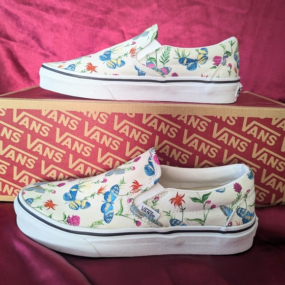 Vans Classic Slip On White Canvas Butterfly Floral Nature Women's 6.5 Men's 5 - Picture 2 of 9